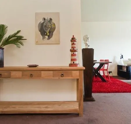 Center Appartment, & Golf Walking Tour Apartment *