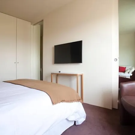 Center Appartment, & Golf Walking Tour * Біарріц